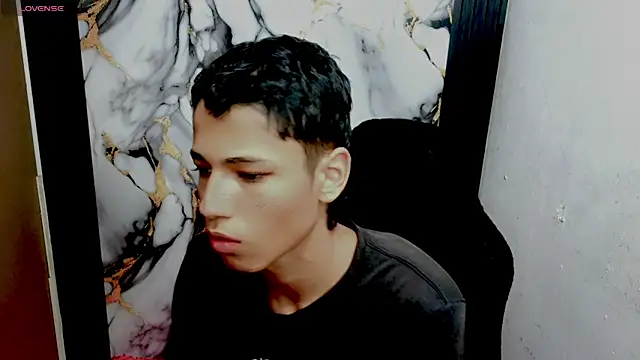 Im david02 online show from February 21, 2026, 2:57 am