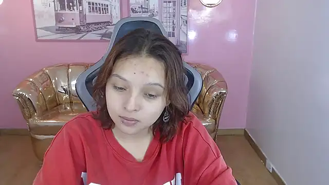 mia foster t online show from December 18, 2025, 1:15 pm