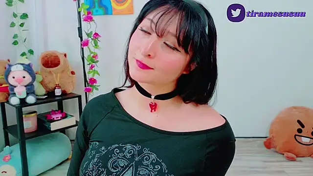 tiramesusuu online show from November 24, 2025, 7:58 pm