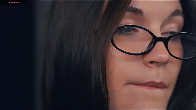 BettieBourque online show from November 21, 2025, 6:40 pm