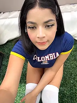 Snapshot of ArieliciousXXX chatting on April 25, 2026, 1:14 pm ArieliciousXXX online show from April 25, 2026, 1:14 pm