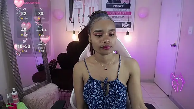 ingrid03 taffur online show from November 21, 2025, 7:57 pm