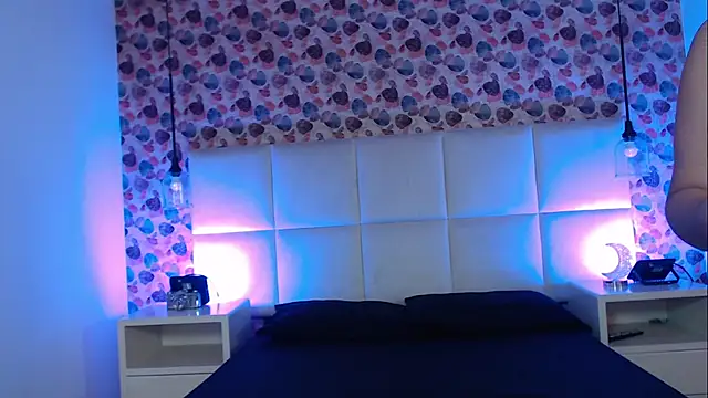 IssisLancaster online show from November 14, 2025, 11:25 am