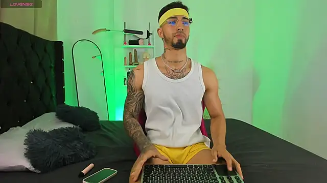  Duriel online show from October 2, 2025, 4:10 pm