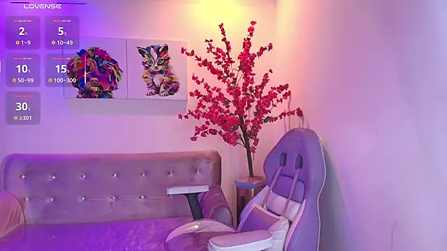 Snapshot of Summer_miller chatting on April 27, 2026, 11:41 am Summer miller online show from April 27, 2026, 11:41 am