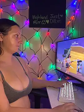 allnaturalmermaid online show from December 2, 2025, 8:38 am