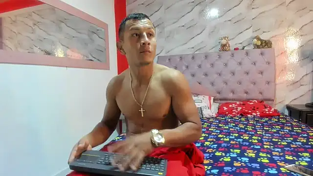 Snapshot of Stefany_Andruw chatting on November 11, 2025, 2:50 am Stefany Andruw online show from November 11, 2025, 2:50 am