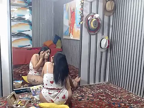 Marianabigass online show from October 28, 2025, 1:17 am