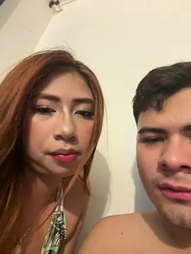 Snapshot of Hotlatinpussy chatting on June 1, 2026, 4:13 am Hotlatinpussy online show from June 1, 2026, 4:13 am