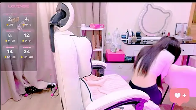  Aria Moonie online show from March 2, 2026, 3:29 am