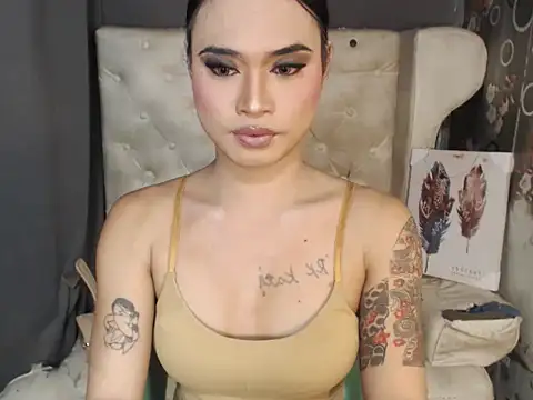 TSsexy LOVERxxxx online show from October 30, 2025, 7:50 am