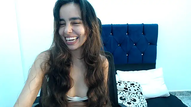 Snapshot of solarboom18 chatting on October 18, 2025, 7:16 pm solarboom18 online show from October 18, 2025, 7:16 pm