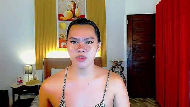 fallinLunaxX online show from October 3, 2025, 2:40 pm