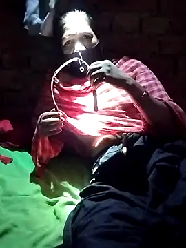 Snapshot of Rani_089 chatting on October 10, 2025, 4:24 am Rani 089 online show from October 10, 2025, 4:24 am