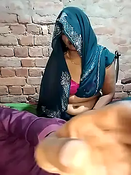 Snapshot of Rani_089 chatting on November 16, 2025, 7:29 pm Rani 089 online show from November 16, 2025, 7:29 pm