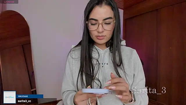 Snapshot of sarita_3 chatting on July 7, 2026, 4:37 am sarita 3 online show from July 7, 2026, 4:37 am