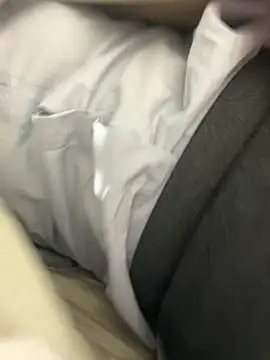 yourkeer online show from March 11, 2026, 1:27 pm