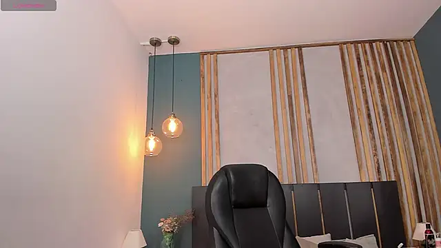 Ana coral online show from October 5, 2025, 4:25 am