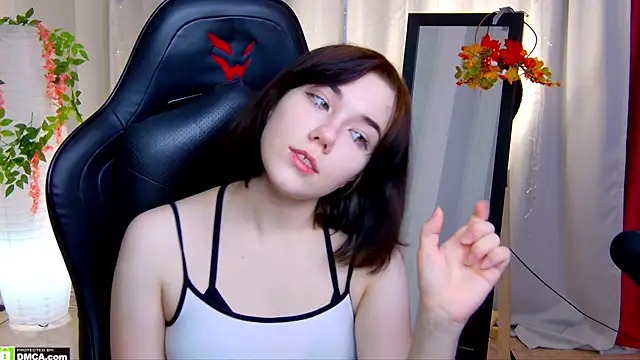 Kelly foox online show from November 1, 2025, 9:03 am