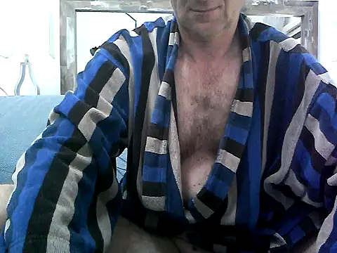 Snapshot of Vintermelon2 chatting on November 13, 2025, 7:34 am Vintermelon2 online show from November 13, 2025, 7:34 am