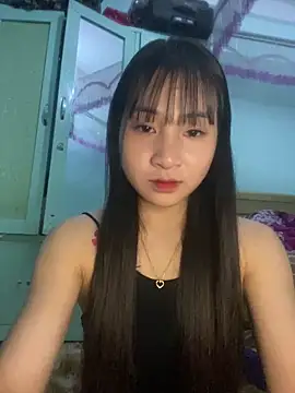 banlinh004 online show from February 23, 2026, 3:23 pm