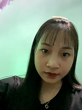 banlinh004 online show from October 30, 2025, 7:17 am