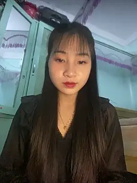 banlinh004 online show from December 20, 2025, 1:36 pm