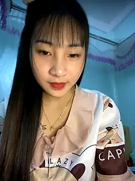 banlinh004 online show from November 14, 2025, 1:15 pm