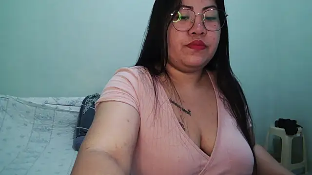 TeaseNPlease 13 online show from December 15, 2025, 9:53 pm