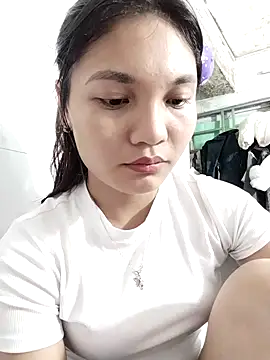 Mit-thi123 online show from November 11, 2025, 5:30 pm