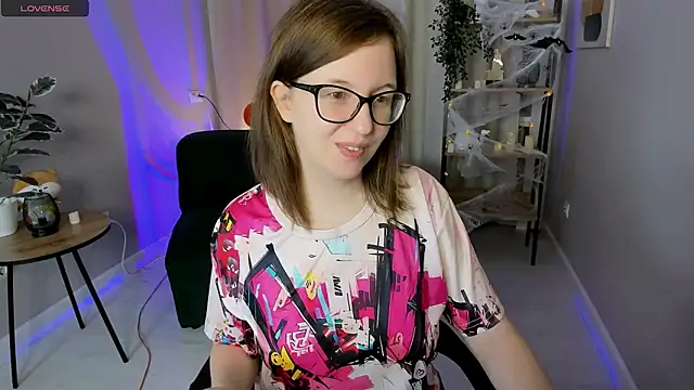 arizzzona online show from November 2, 2025, 6:18 am