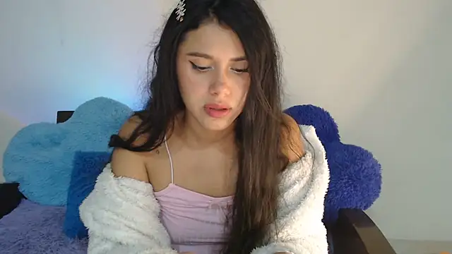 Snapshot of caramel_doll__ chatting on May 15, 2026, 4:32 am caramel doll online show from May 15, 2026, 4:32 am