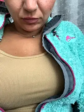 Daiana Andra online show from October 3, 2025, 8:38 am