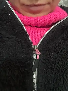 Daiana Andra online show from November 24, 2025, 8:14 am