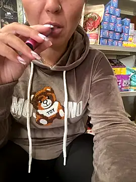 Daiana Andra online show from October 5, 2025, 9:55 am