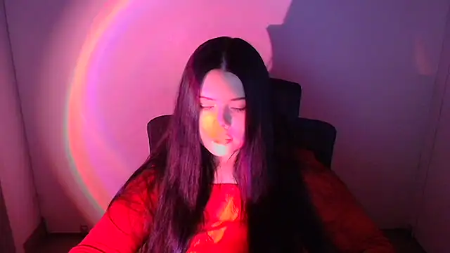 Mona Esty online show from October 6, 2025, 11:38 pm