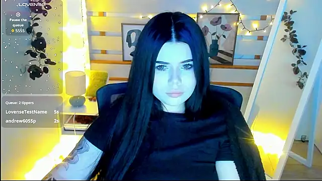 Mona Esty online show from February 2, 2026, 9:25 pm