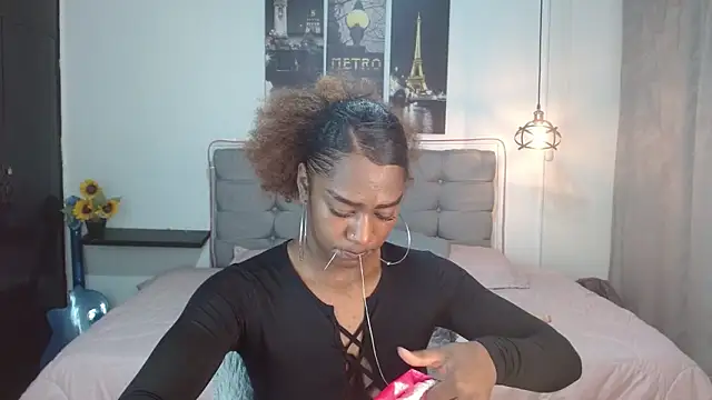 samara roxx online show from October 31, 2025, 2:52 am