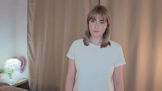 EuniceRaymundo online show from October 3, 2025, 6:09 pm