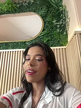 naomi hill1 online show from June 13, 2026, 2:48 pm