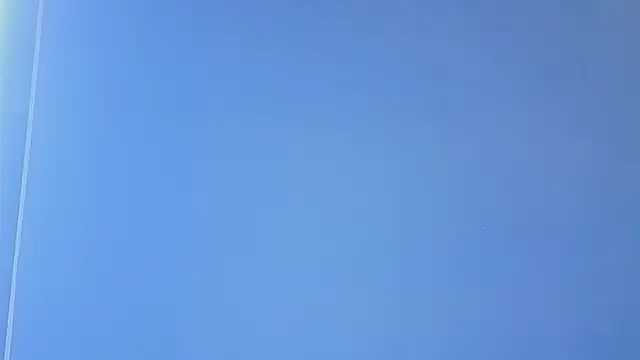 Snapshot of KarliSweet chatting on October 13, 2025, 12:23 am KarliSweet online show from October 13, 2025, 12:23 am