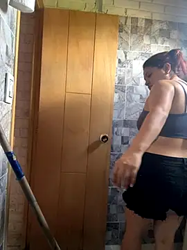 Cami Moon1 online show from November 1, 2025, 3:50 pm