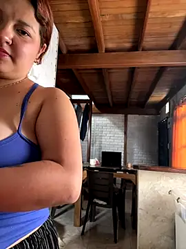 Cami Moon1 online show from November 25, 2025, 2:17 pm