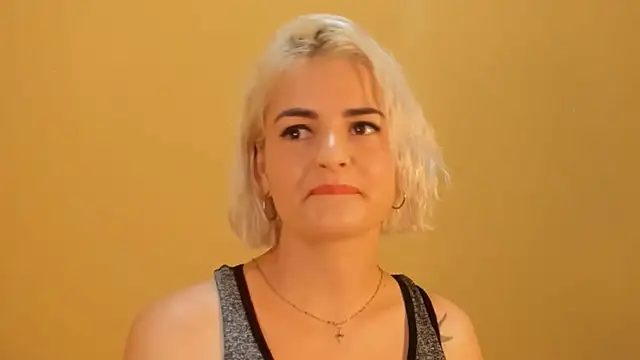 Snapshot of lili_latina47 chatting on March 4, 2026, 11:12 pm lili latina47 online show from March 4, 2026, 11:12 pm