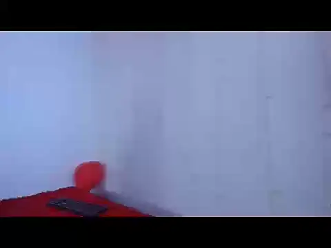 Snapshot of lili_latina47 chatting on October 27, 2025, 1:12 pm lili latina47 online show from October 27, 2025, 1:12 pm