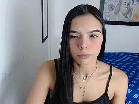 Snapshot of linnaskinyy chatting on October 21, 2025, 5:29 am linnaskinyy online show from October 21, 2025, 5:29 am