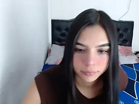 Snapshot of linnaskinyy chatting on November 27, 2025, 6:25 am linnaskinyy online show from November 27, 2025, 6:25 am