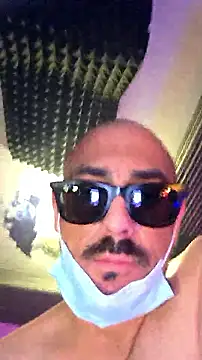 sloppypapi online show from November 7, 2025, 7:40 pm