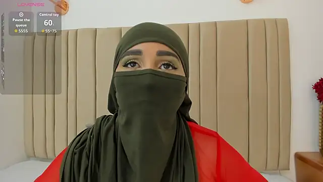  alishaa c online show from October 19, 2025, 3:42 am