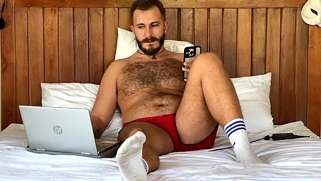 Snapshot of mrmaxiy chatting on July 11, 2026, 8:25 am mrmaxiy online show from July 11, 2026, 8:25 am
